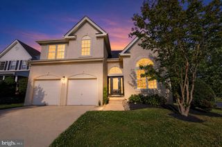 132 DEVONSHIRE DR, Swedesboro, NJ 08085