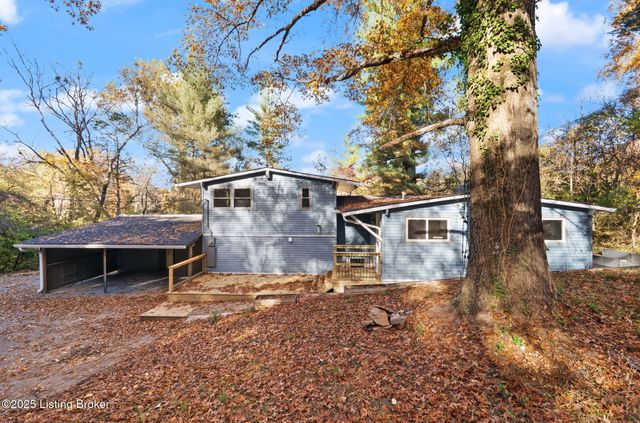 5901 Stansbury Ln, Louisville, KY 40291