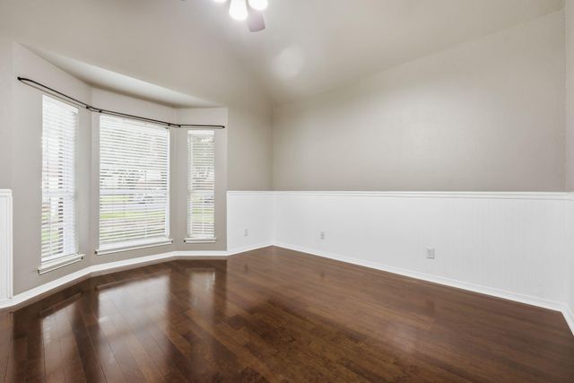 12621 Cinchring LN, Austin, TX 78727