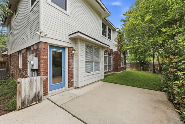 12621 Cinchring LN, Austin, TX 78727