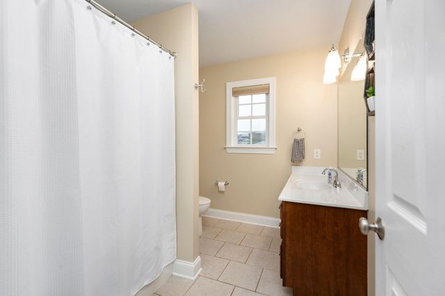 800 WATERTON ST, Staunton, VA 24401