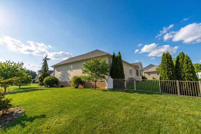 800 WATERTON ST, Staunton, VA 24401