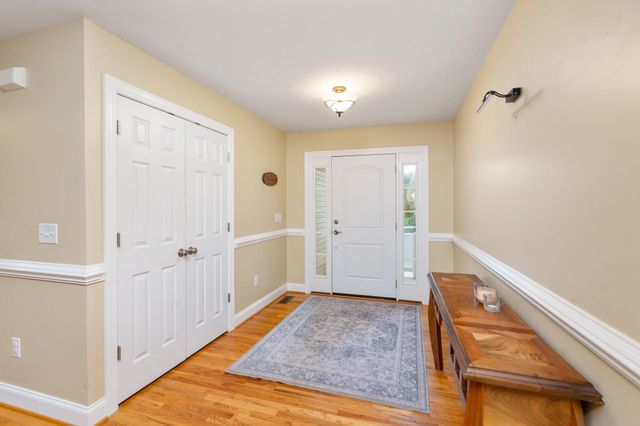 800 WATERTON ST, Staunton, VA 24401