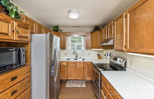 47 Cane Creek Circle, Fairview, NC 28730
