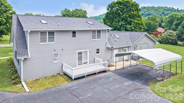 47 Cane Creek Circle, Fairview, NC 28730