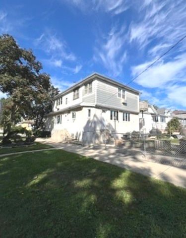 2101 N 73rd Avenue, Elmwood Park, IL 60707