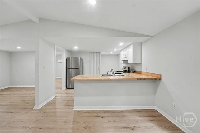 51 2nd Street, Richmond Hill, GA 31324