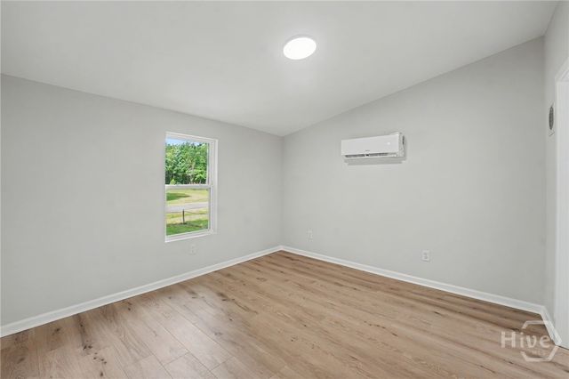 51 2nd Street, Richmond Hill, GA 31324