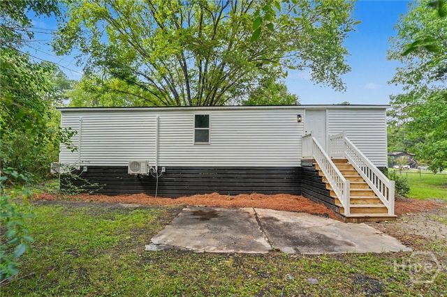 51 2nd Street, Richmond Hill, GA 31324