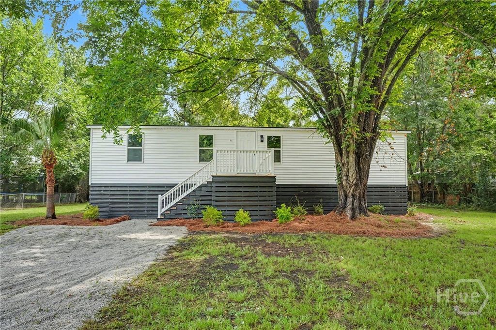 51 2nd Street, Richmond Hill, GA 31324
