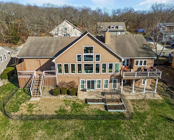 12 W Street, Lake Lotawana, MO 64086