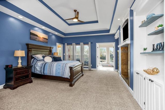 12 W Street, Lake Lotawana, MO 64086