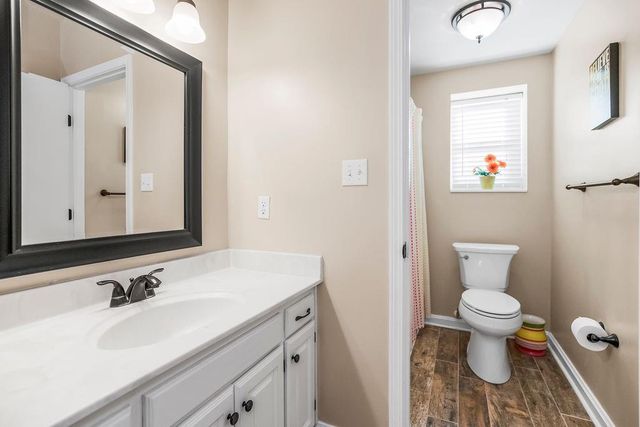 12 W Street, Lake Lotawana, MO 64086