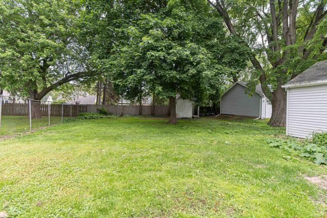 1614 N RICHMOND STREET, Appleton, WI 54911
