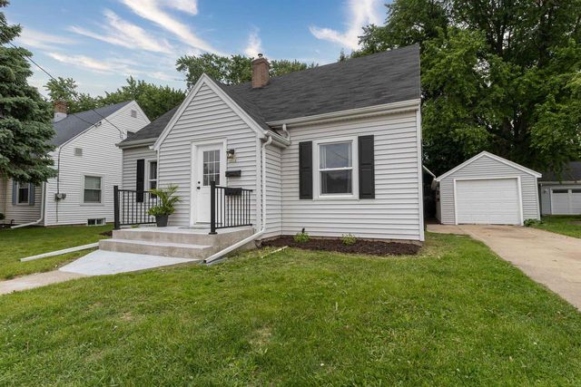 1614 N RICHMOND STREET, Appleton, WI 54911