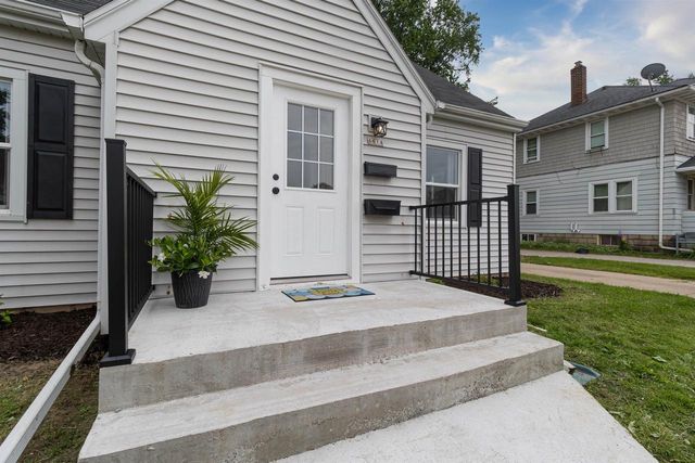 1614 N RICHMOND STREET, Appleton, WI 54911