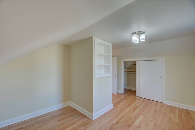 30 Queen Street, East Greenwich, RI 02818