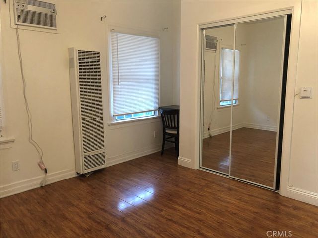 2917 Walton, Los Angeles, CA 90007