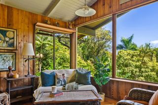 106 Hikiau Rd, Haiku, HI 96708