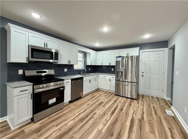 2109 Lafayette Avenue, Kansas City, KS 66104