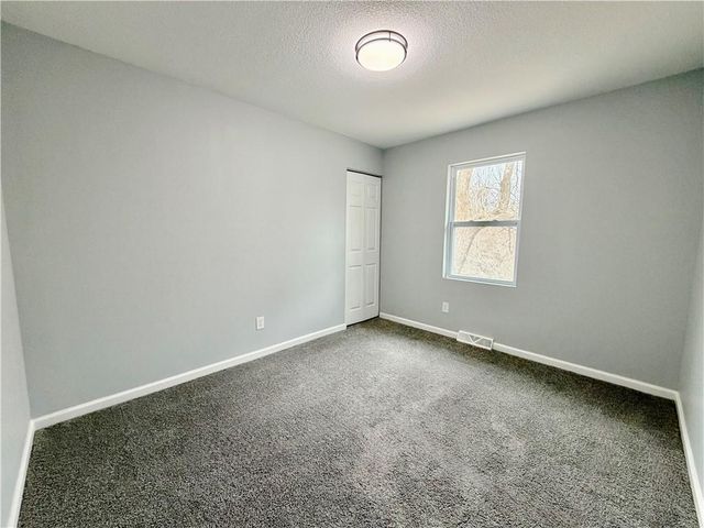 2109 Lafayette Avenue, Kansas City, KS 66104