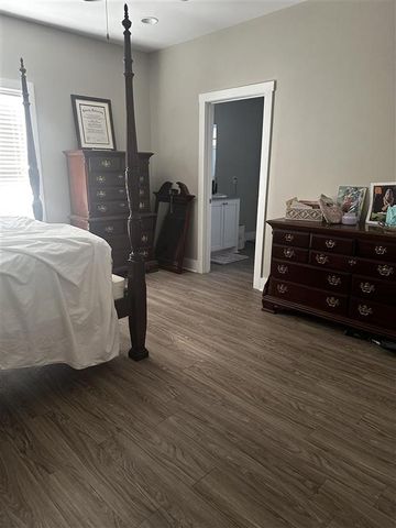 4025 Briarwood Road, Lake Charles, LA 70605