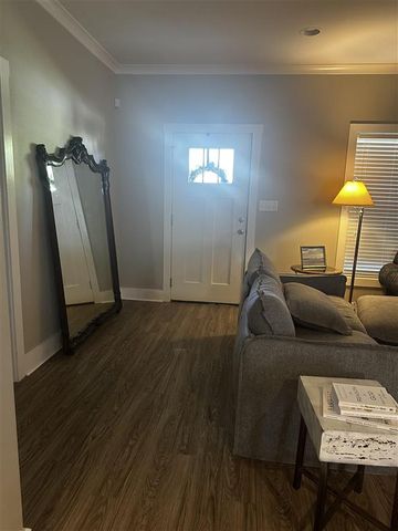 4025 Briarwood Road, Lake Charles, LA 70605