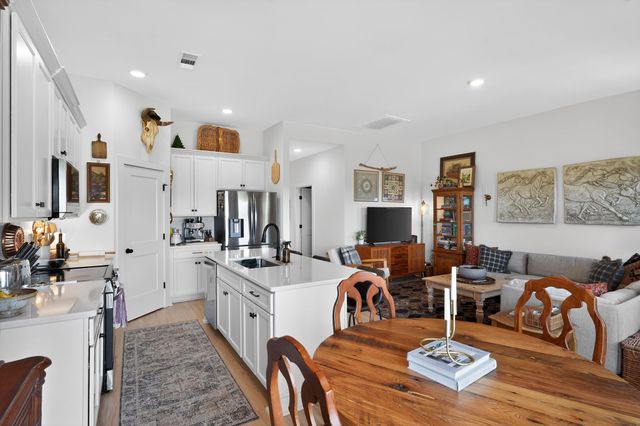 6132 Saxlingham Pl, Smyrna, TN 37167