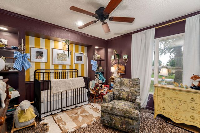 2511 E Broadmoor Street, Springfield, MO 65804