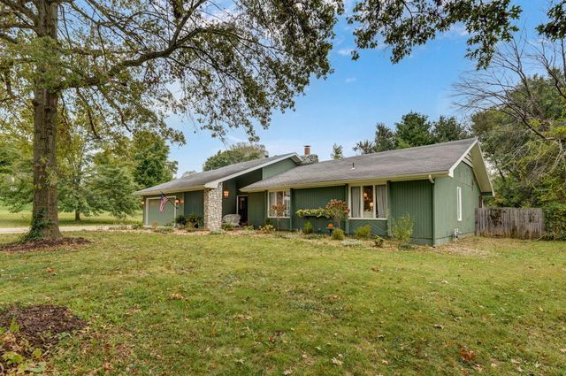 2511 E Broadmoor Street, Springfield, MO 65804