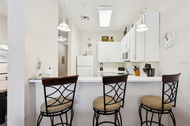 915 NEW PROVIDENCE 303, Davenport, FL 33897