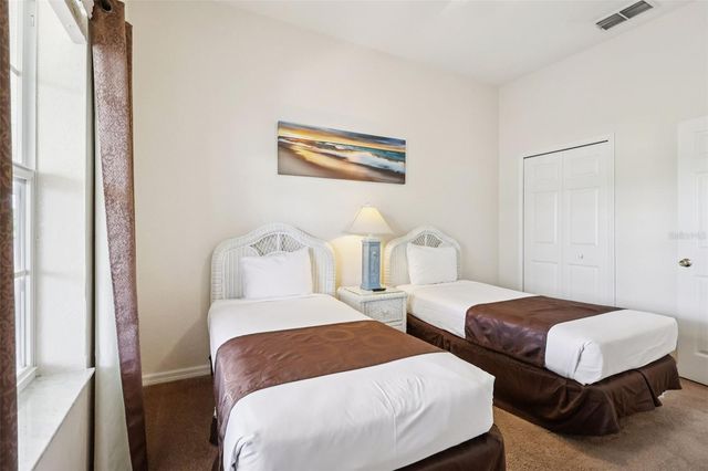 915 NEW PROVIDENCE 303, Davenport, FL 33897