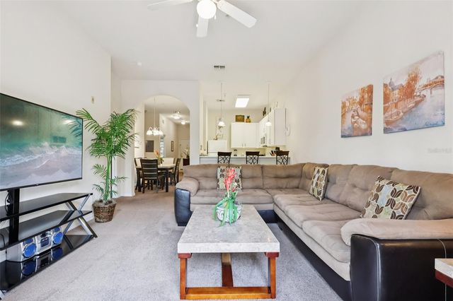 915 NEW PROVIDENCE 303, Davenport, FL 33897