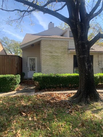 4807 Forest Court, Baytown, TX 77521