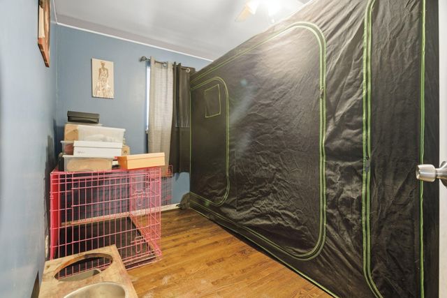 24657 Flower Avenue, Eastpointe, MI 48021