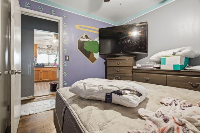 24657 Flower Avenue, Eastpointe, MI 48021