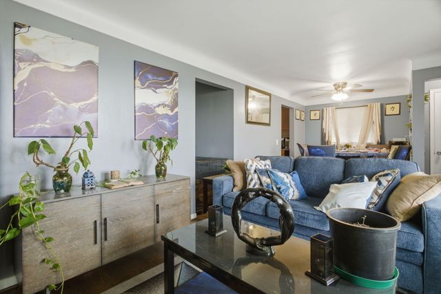 24657 Flower Avenue, Eastpointe, MI 48021