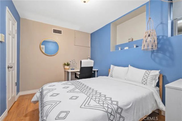 10739 Helendale, Tujunga, CA 91042
