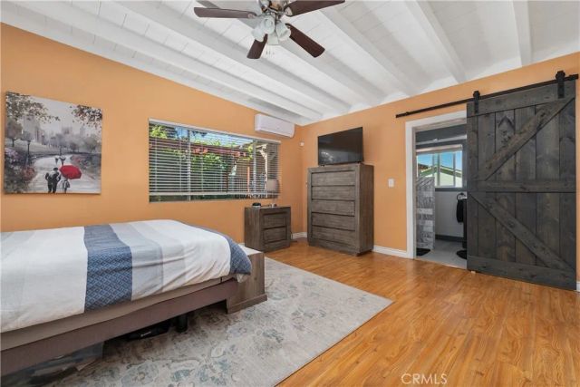10739 Helendale, Tujunga, CA 91042