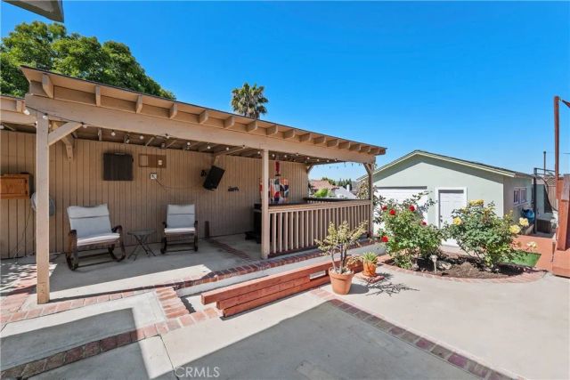 10739 Helendale, Tujunga, CA 91042