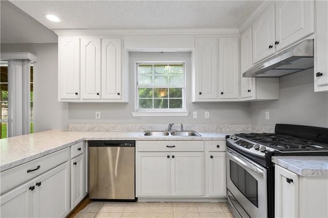 2300 Ila Drive, Mobile, AL 36605
