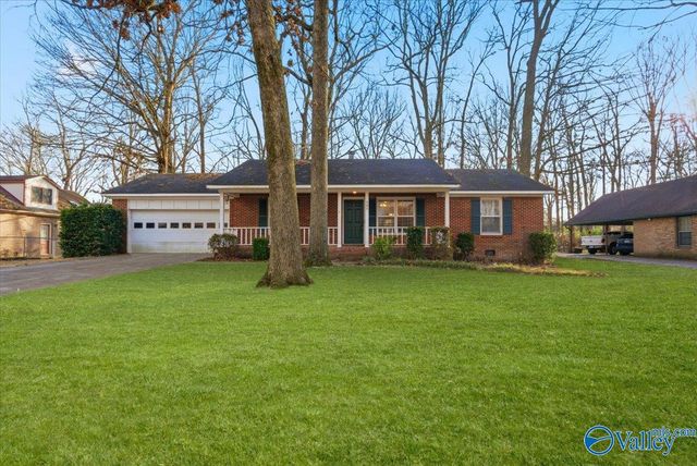 135 Oakcrest Road, Huntsville, AL 35811