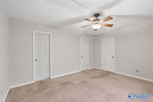 135 Oakcrest Road, Huntsville, AL 35811