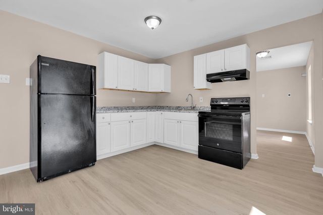 219 SNOW AVE, Browns Mills, NJ 08015