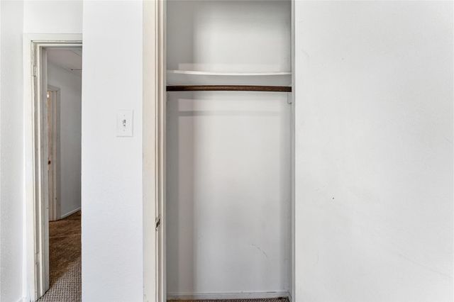 6947 Chasewood Drive, Houston, TX 77489