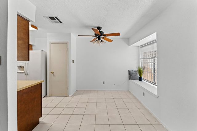 6947 Chasewood Drive, Houston, TX 77489