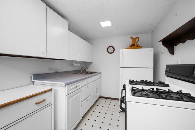 3709 9th Avenue, Moline, IL 61265