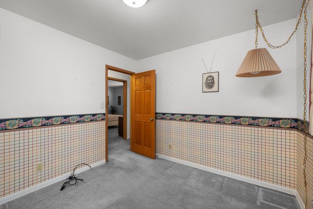 3709 9th Avenue, Moline, IL 61265