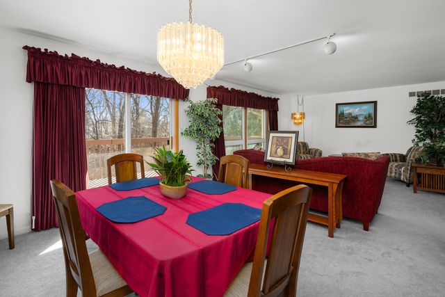 3709 9th Avenue, Moline, IL 61265