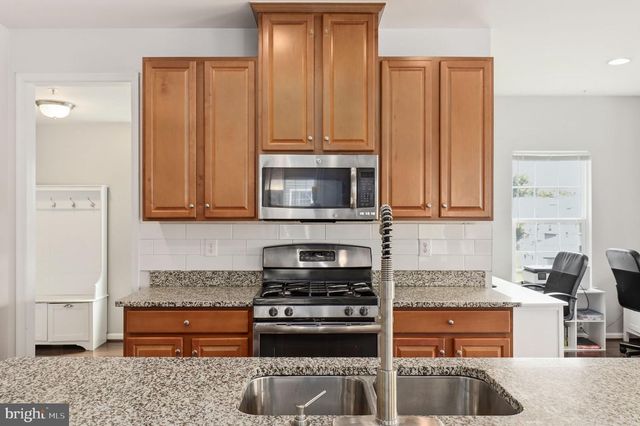 4203 CAMBERWELL LN, Burtonsville, MD 20866